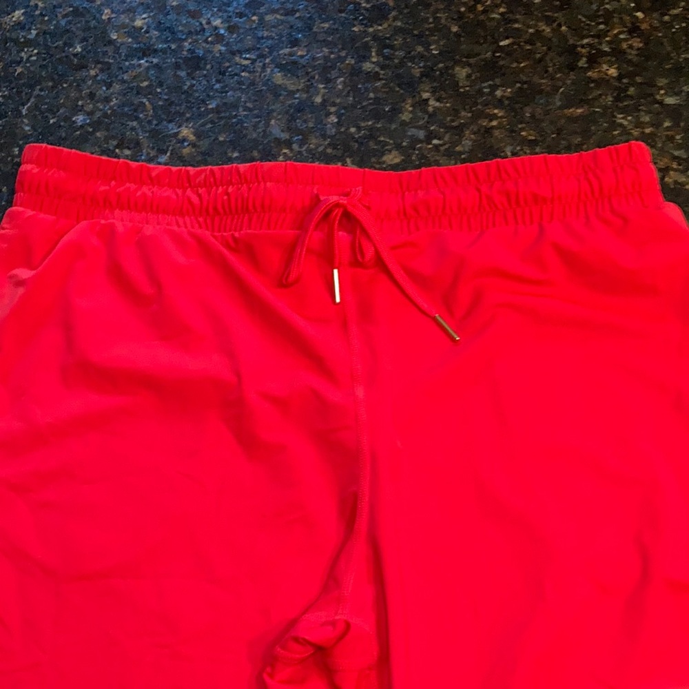 Zyia joggers-RED